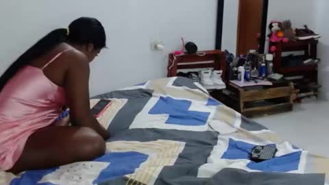 independent model online show from 03.02.25