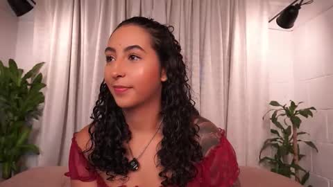 Snapshot of agatha_collinss chatting on 01.15.26 Val inst agatha clls online show from 01.15.26