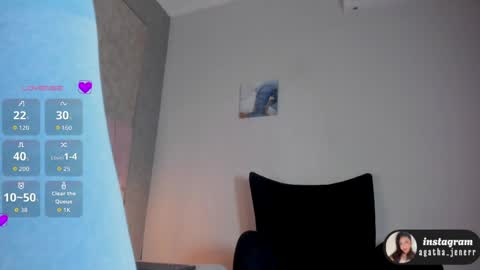 Snapshot of agatha_jener chatting on 05.02.26 agatha_jener online show from 05.02.26