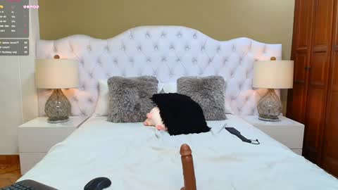  Agatha  online show from 01.30.25