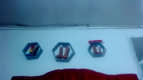 CAROLINA online show from 02.07.25