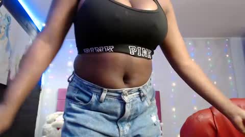 CAROLINA online show from 03.12.25