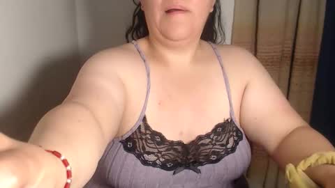 Snapshot of agathaaaa chatting on 12.17.25 online show from 12.17.25