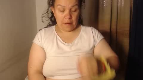 Snapshot of agathaaaa chatting on 03.03.26 online show from 03.03.26