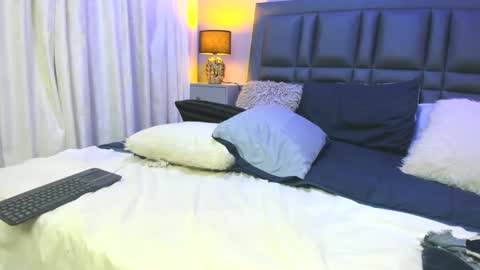 agathachristie2211 online show from 02.26.25