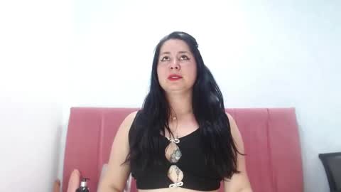 Snapshot of agathacorlincm101 chatting on 11.09.25 agathacorlincm101 online show from 11.09.25