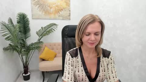 Agatha online show from 12.06.24