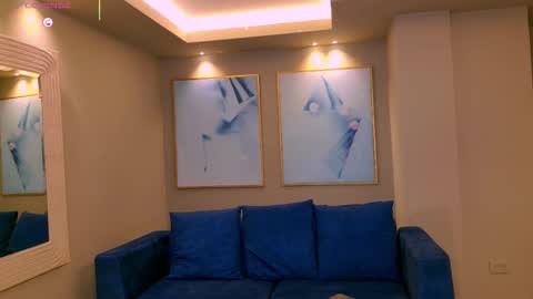 Agatha online show from 12.01.25