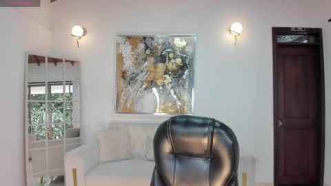 Agatha online show from 04.26.26