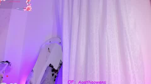 Agatha Owens online show from 10.18.25