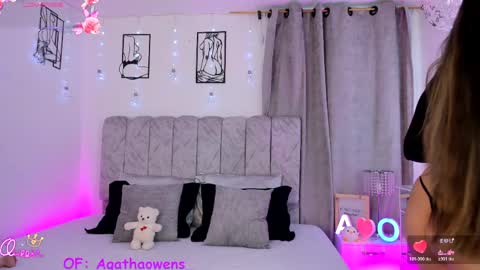 Agatha Owens online show from 04.05.26