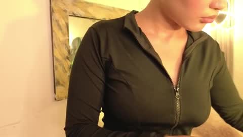 I have a name like many online show from 10.06.25