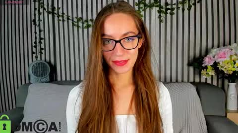 agnes wells online show from 11.08.25