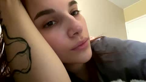 Snapshot of agnes_your chatting on 11.10.25 Agnes online show from 11.10.25