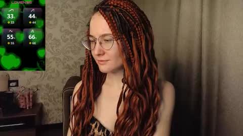 Snapshot of agnesgraham chatting on 10.12.25 Agnes online show from 10.12.25