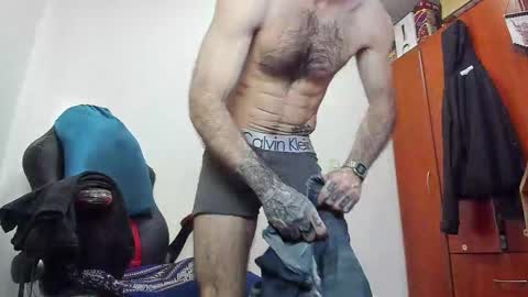 Agustin online show from 11.08.25