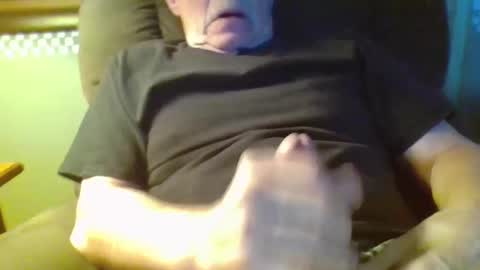 aguynrkfrd online show from 01.03.25