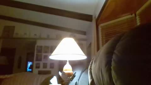 aguynrkfrd online show from 12.19.25