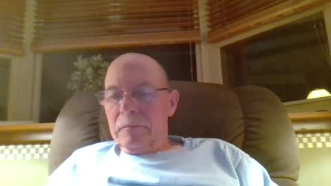 Snapshot of aguynrkfrd chatting on 07.18.26 aguynrkfrd online show from 07.18.26