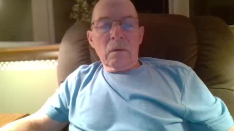 Snapshot of aguynrkfrd chatting on 07.23.26 aguynrkfrd online show from 07.23.26