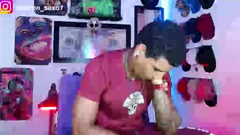 Snapshot of aharon_sexo1 chatting on 01.11.25 Aharon Zamora online show from 01.11.25