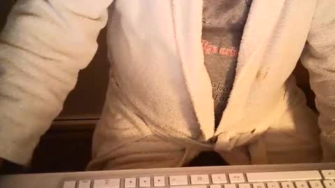 Snapshot of ahmole chatting on 03.18.26 Ole online show from 03.18.26