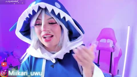 Ahri help me get to 100  online show from 12.23.25