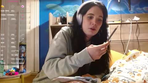 Snapshot of ahungkittykat chatting on 04.20.26 Kat online show from 04.20.26