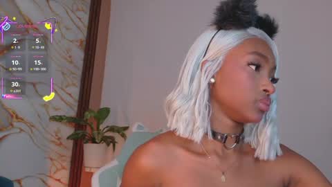 Snapshot of ahvi_ebony chatting on 05.16.26 Ahvi Ebony online show from 05.16.26