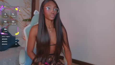 Snapshot of ahvi_ebony chatting on 05.21.26 Ahvi Ebony online show from 05.21.26