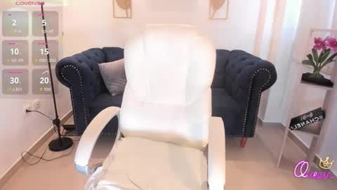 AIDA ADAMS online show from 02.25.26