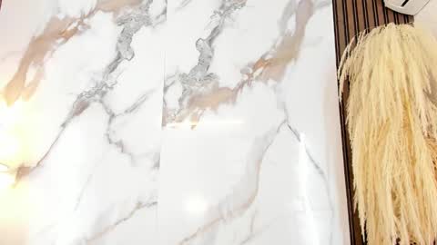 Snapshot of aidaadams chatting on 02.09.25 Aida online show from 02.09.25