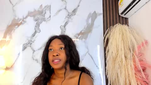 Snapshot of aidaadams chatting on 02.13.25 Aida online show from 02.13.25