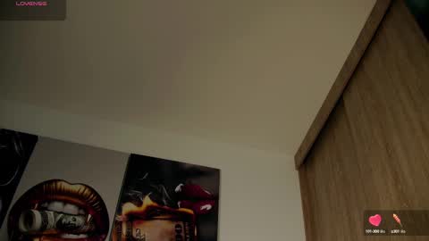 Snapshot of aidaadams chatting on 09.15.25 Aida online show from 09.15.25