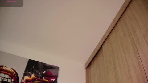 Snapshot of aidaadams chatting on 09.17.25 Aida online show from 09.17.25