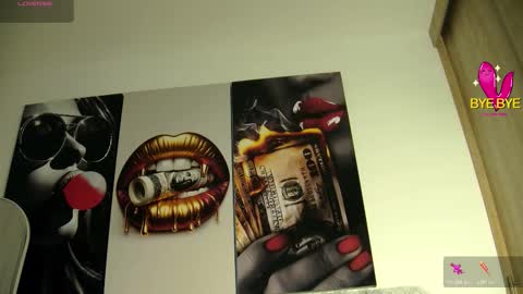 Snapshot of aidaadams chatting on 10.30.25 Aida online show from 10.30.25