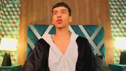 aiden_royce online show from 11.23.25