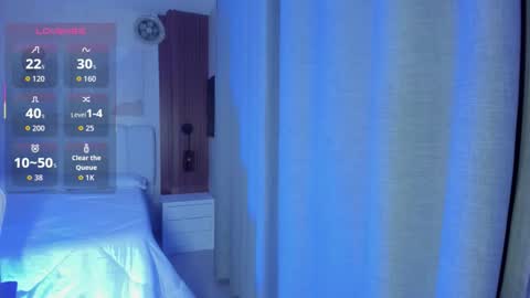 Snapshot of ailee_naughty chatting on 02.11.26 online show from 02.11.26