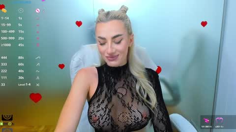 Allie  online show from 10.04.25