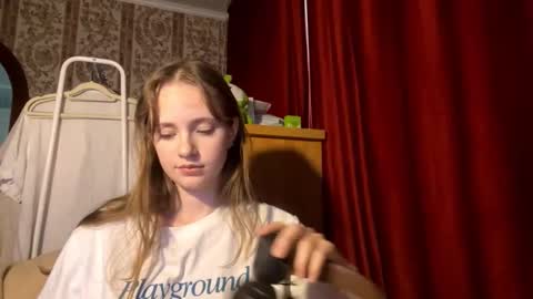 Kira online show from 10.02.25