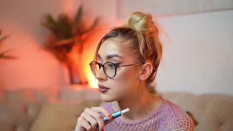 Snapshot of aileenaxa chatting on 02.03.26 Aileen online show from 02.03.26