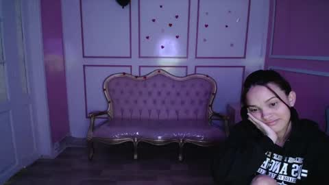 Ailen online show from 01.08.25