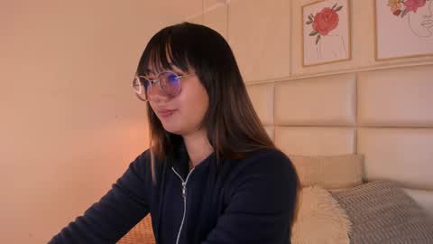 Snapshot of aily_yozuko chatting on 04.23.26 Aily Yozuko online show from 04.23.26