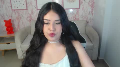 ailyn_ch1 online show from 11.10.25