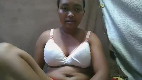 Snapshot of aimealdy chatting on 09.25.25 aimealdy online show from 09.25.25