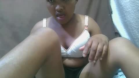 Snapshot of aimealdy chatting on 09.27.25 aimealdy online show from 09.27.25