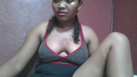 Snapshot of aimealdy chatting on 09.30.25 aimealdy online show from 09.30.25