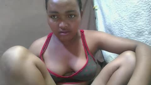 Snapshot of aimealdy chatting on 09.30.25 aimealdy online show from 09.30.25