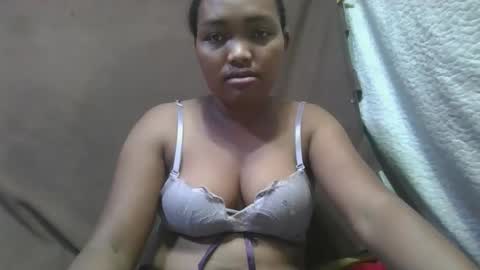 Snapshot of aimealdy chatting on 10.02.25 aimealdy online show from 10.02.25