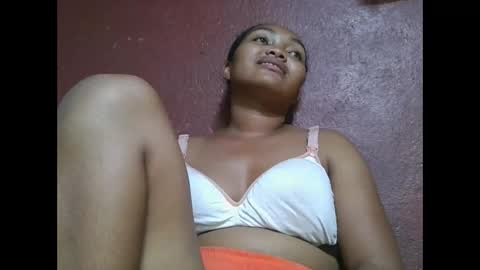 Snapshot of aimealdy chatting on 11.02.25 aimealdy online show from 11.02.25